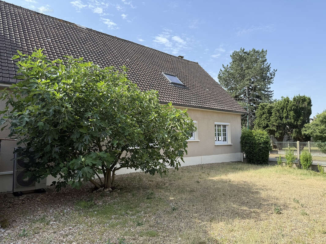 Maison 6 pièce 4 chambres de 166m2 - photo 11