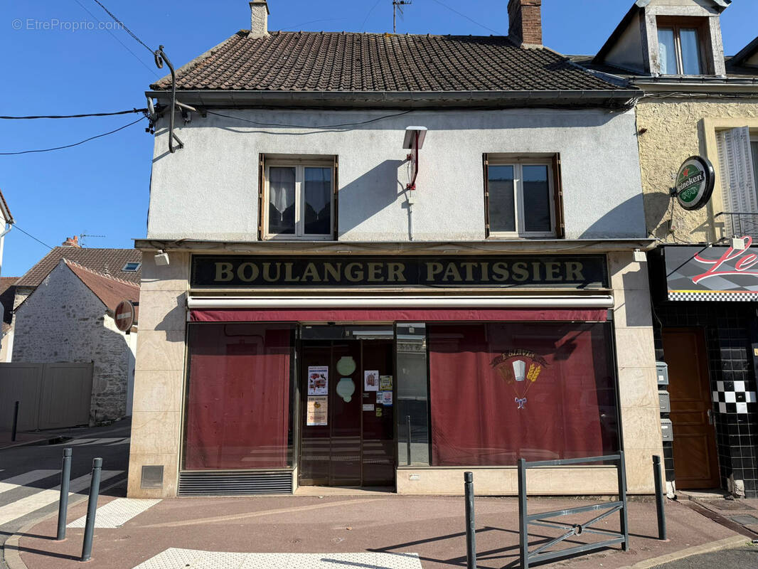 Appartement à ETRECHY