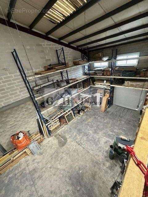 Commerce à BRIE-COMTE-ROBERT