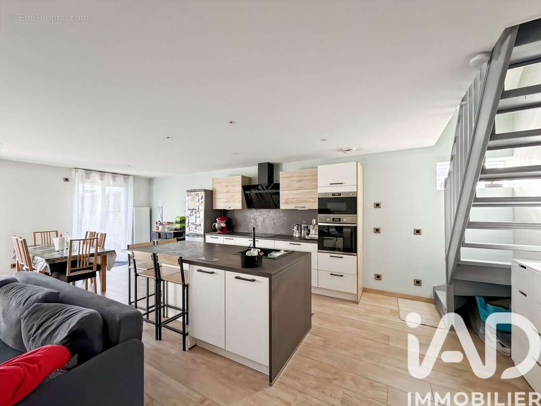 Photo 2 - Maison à NOISY-LE-GRAND