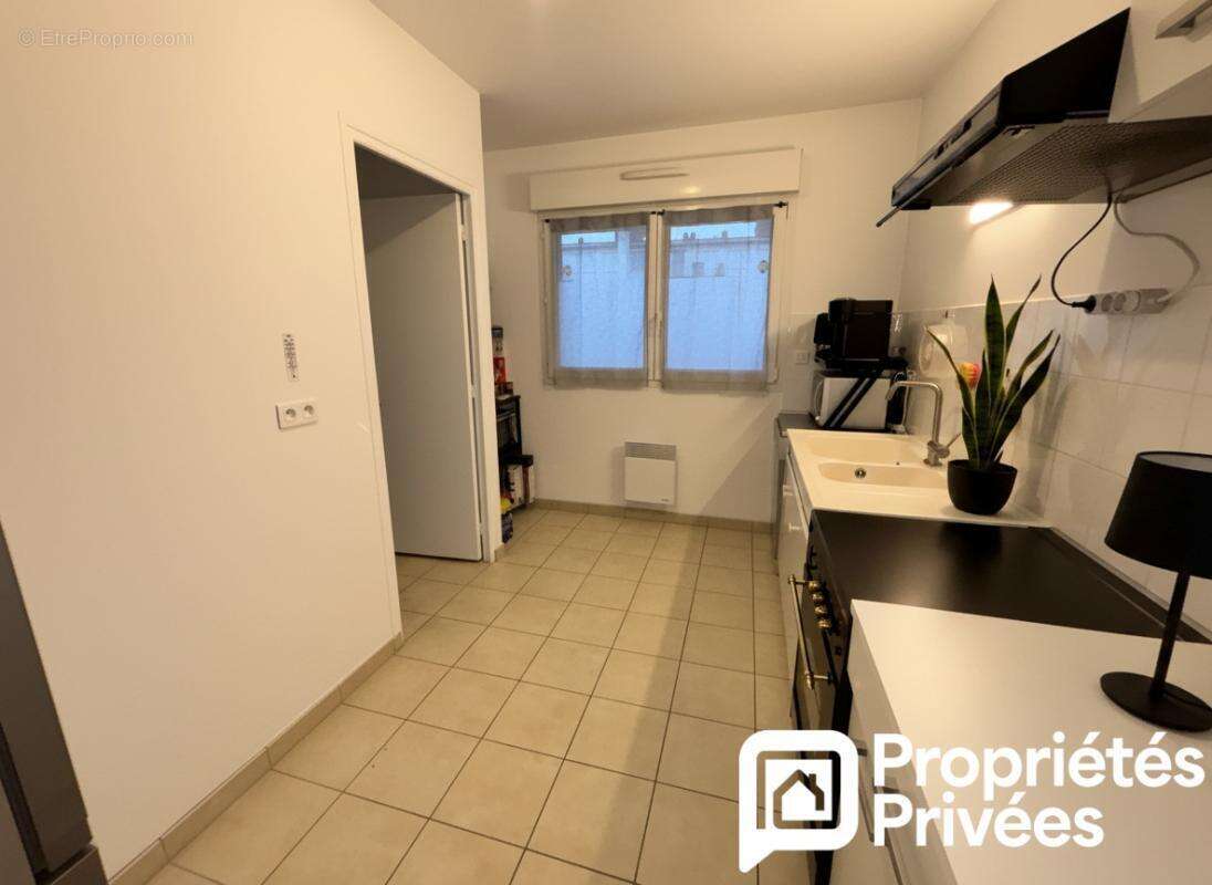 Appartement Vierzon lumineux 3 pièce(s) 76.30 m2 - photo 4