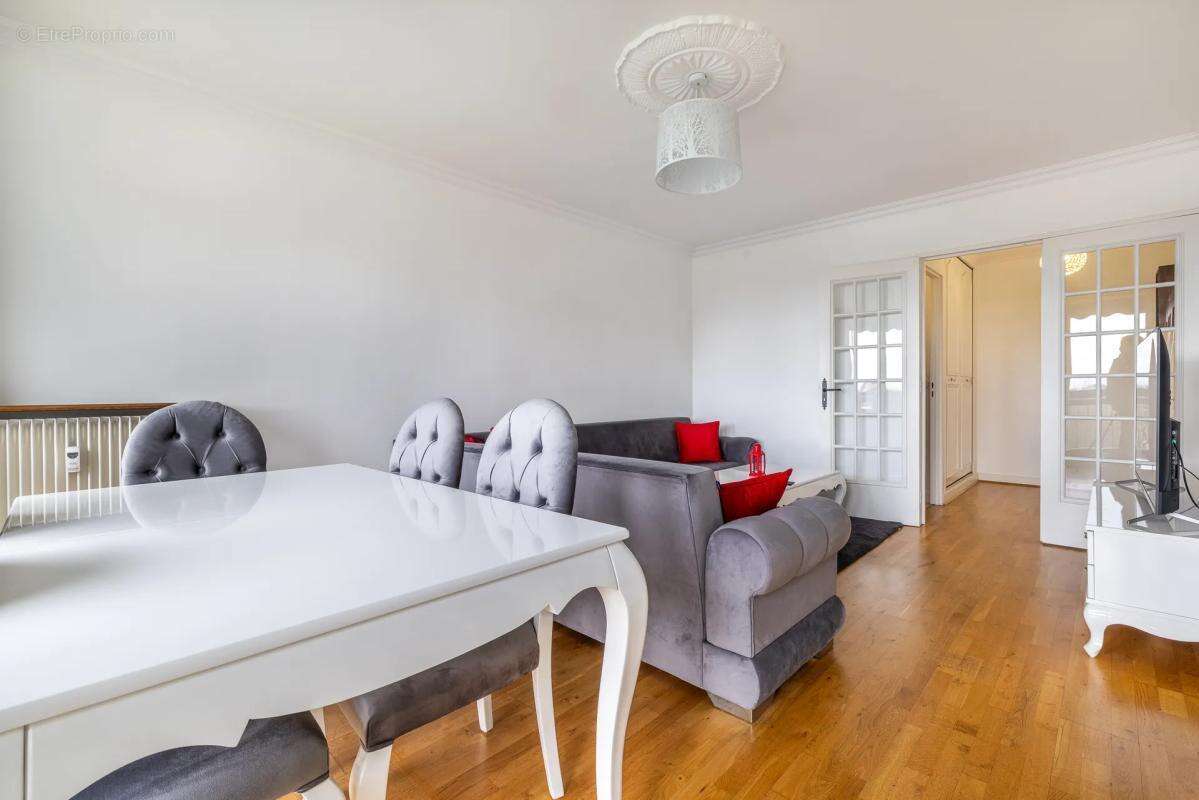 Appartement à CHAMPIGNY-SUR-MARNE
