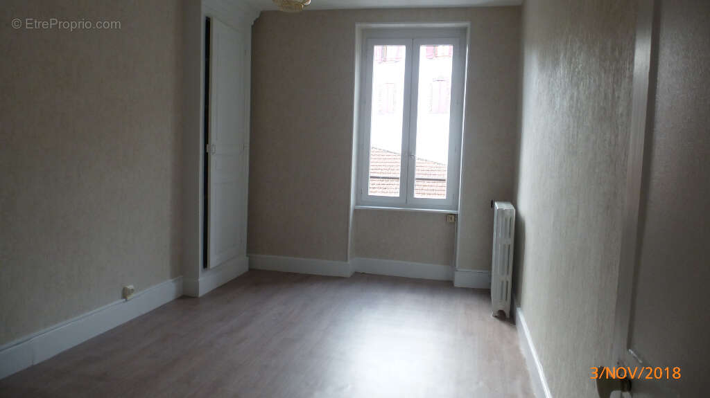 Appartement à SAINT-ELOY-LES-MINES