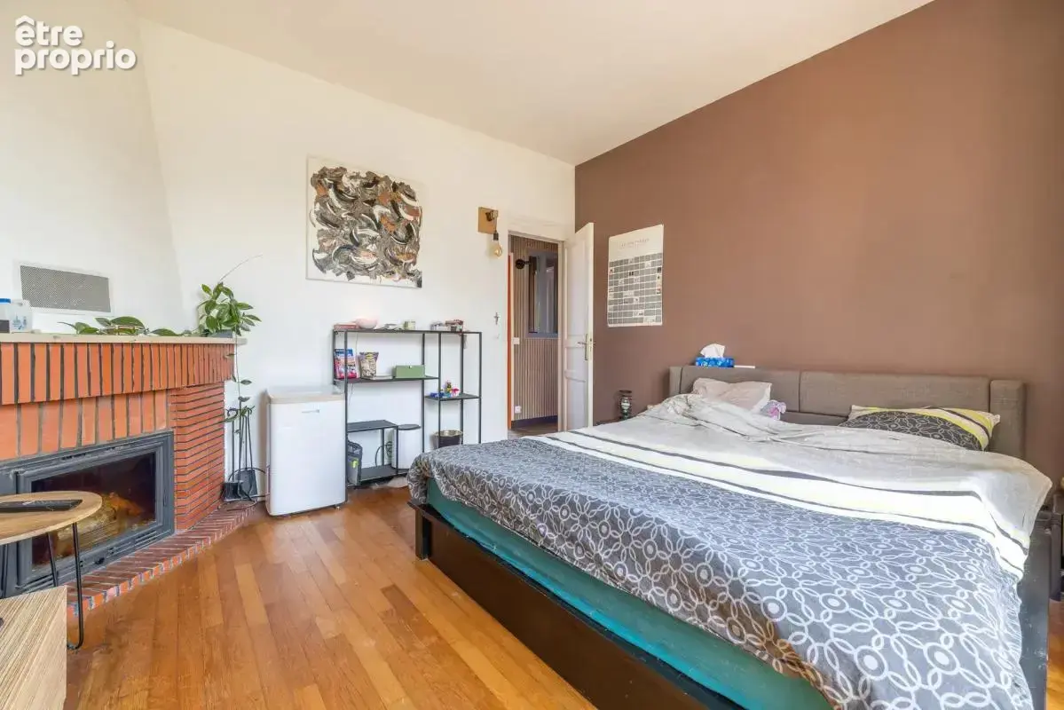 Maison de 7 pièces de 135 m² à Sainte-Geneviève-des-Bois - photo 7