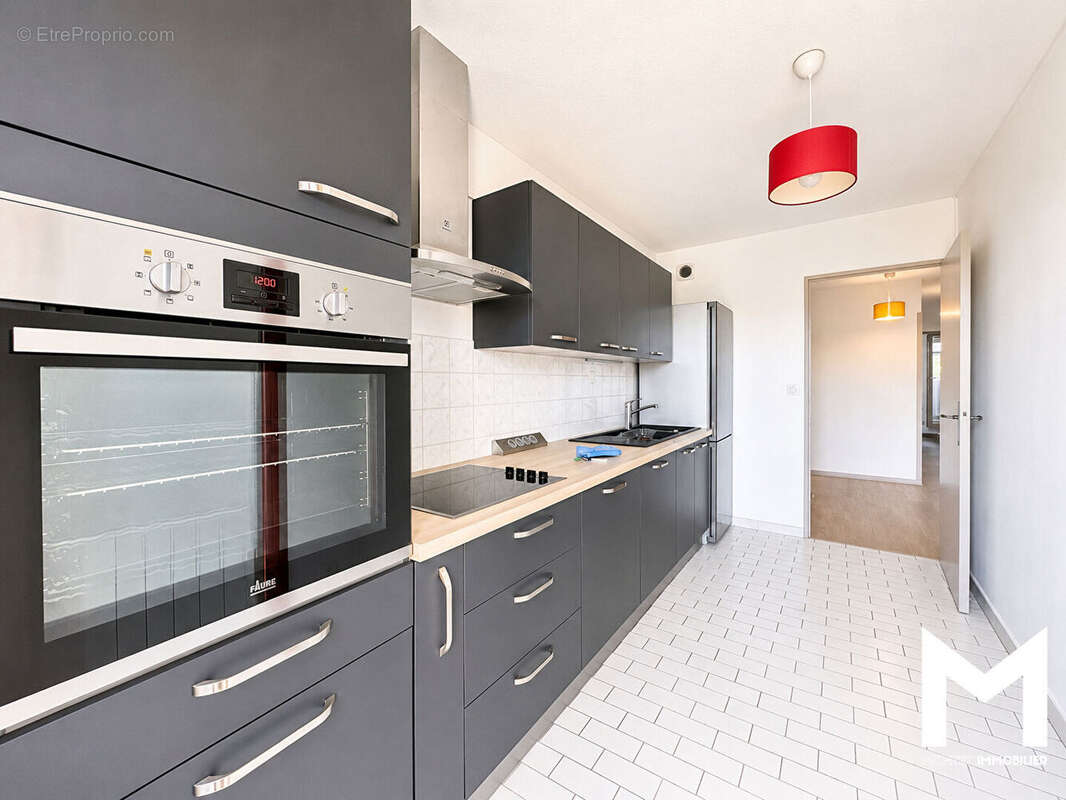 Périgueux hyper-centre superbe appartement t3 avec deux terrasses et garage double - photo 8