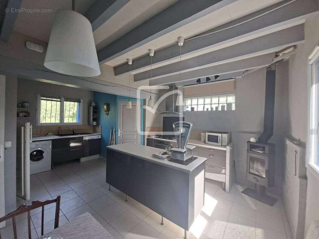 Maison à CONCORET
