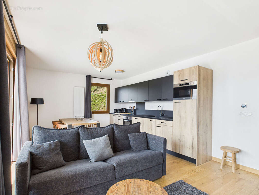 Appartement à HAUTELUCE