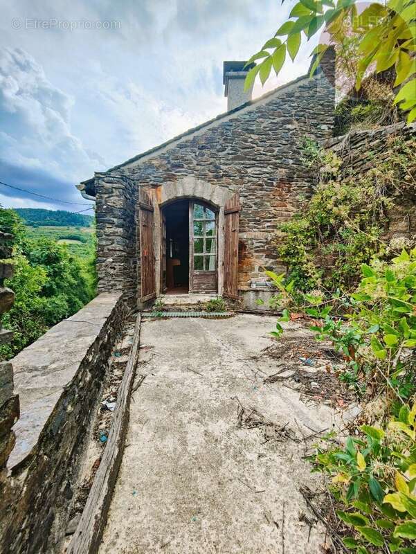 Maison à LE POMPIDOU