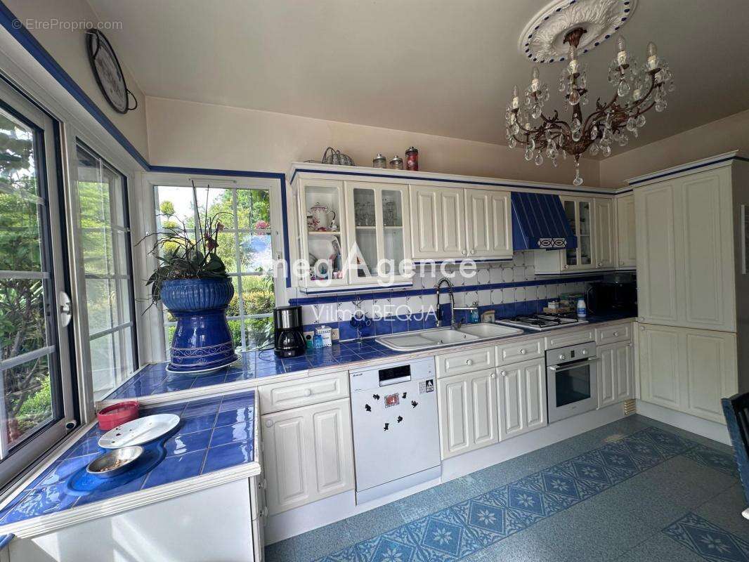 Maison à MISY-SUR-YONNE