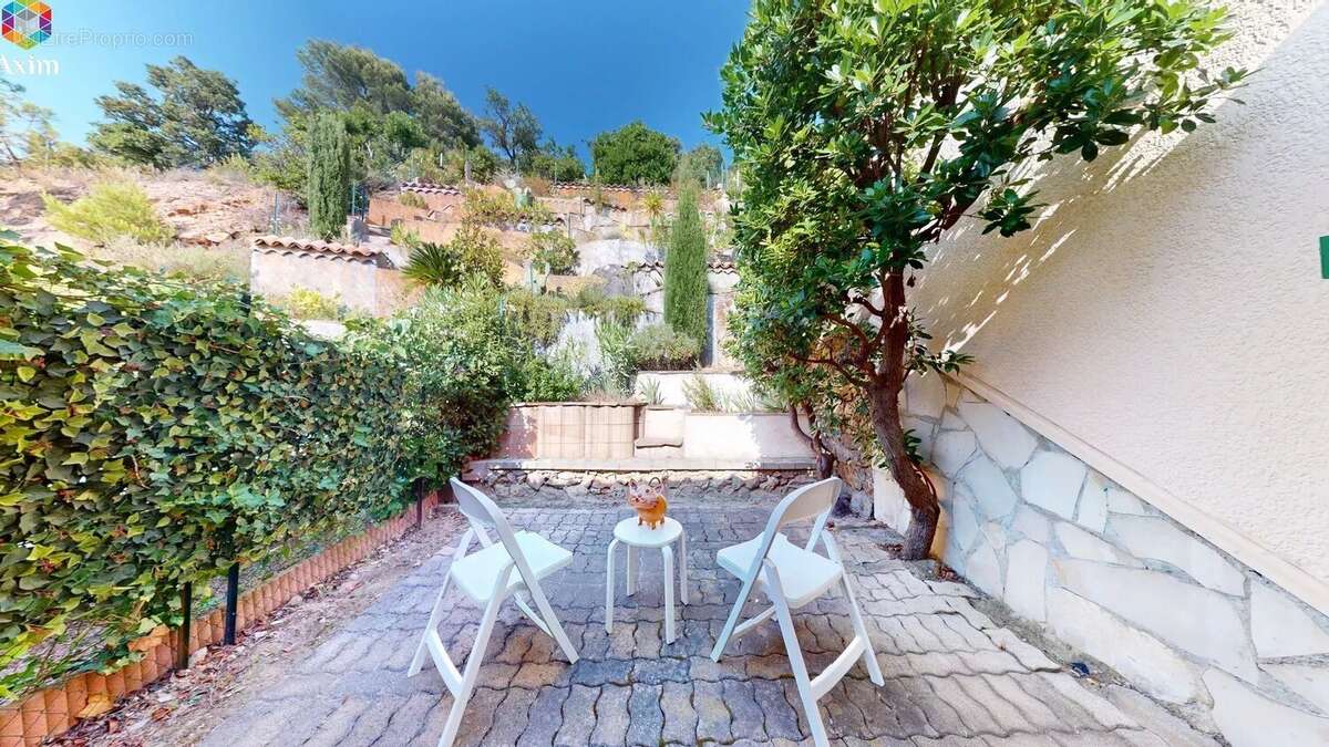 Maison à SAINT-RAPHAEL