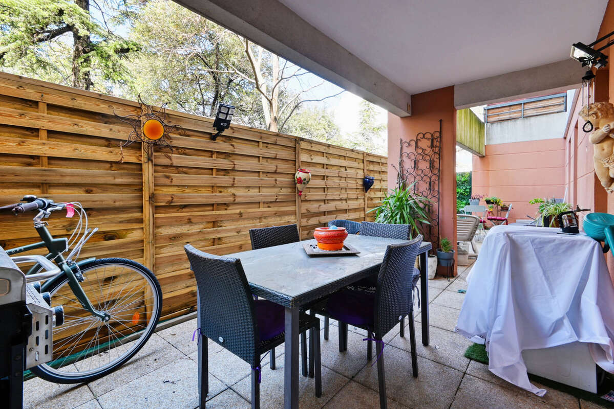 Appartement à MARSEILLE-14E