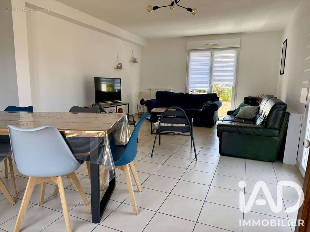 Maison 103 m² à Treffiagat  - photo 8