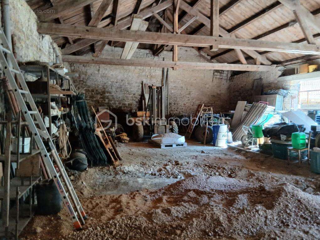 Maison à BOURBONNE-LES-BAINS