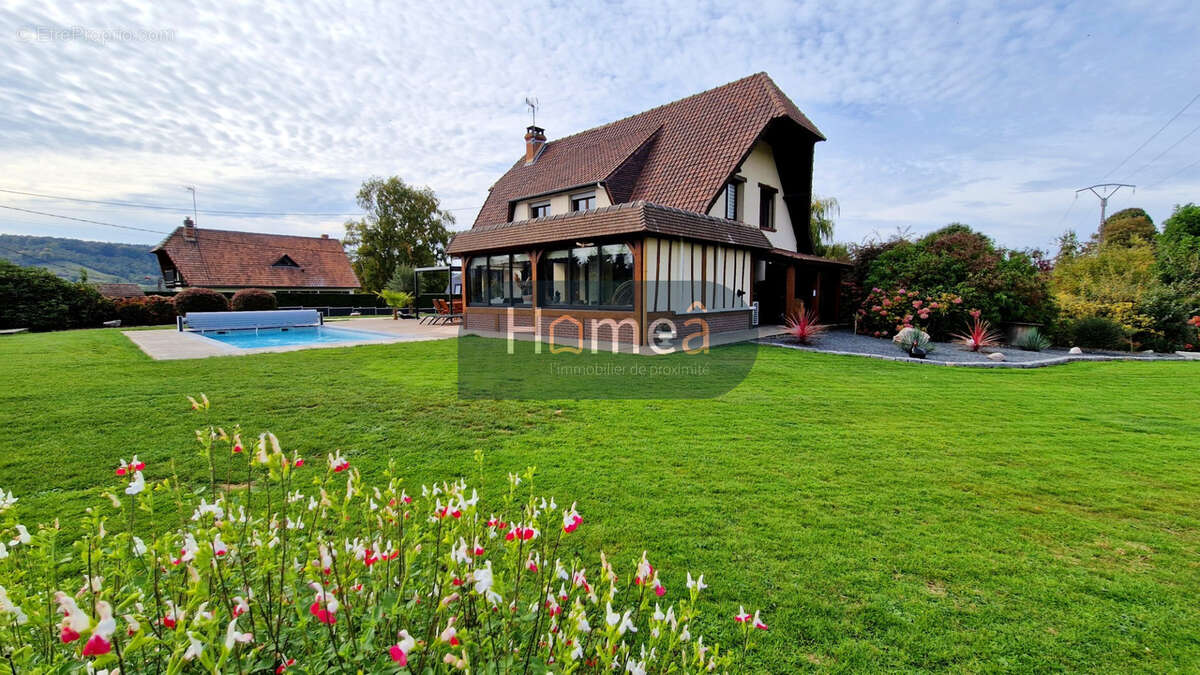 Maison à SAINT-NICOLAS-D'ALIERMONT