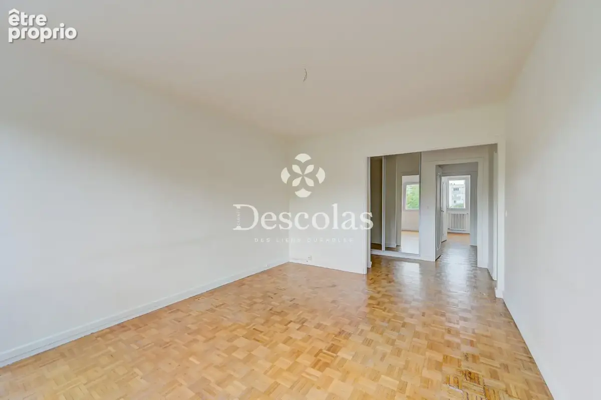 APPARTEMENT - 60 m2 - 3 pièces - photo 6