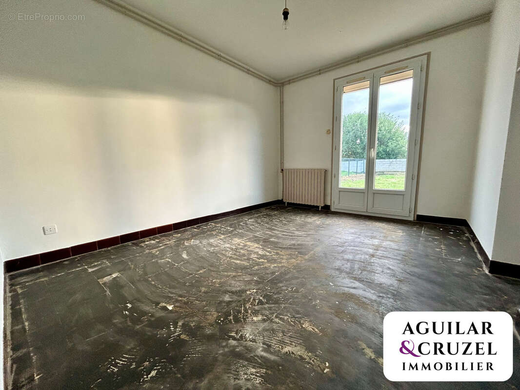 Maison à FARGES-EN-SEPTAINE