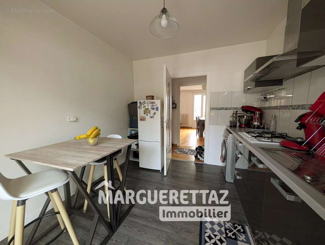Appartement à BONNEVILLE