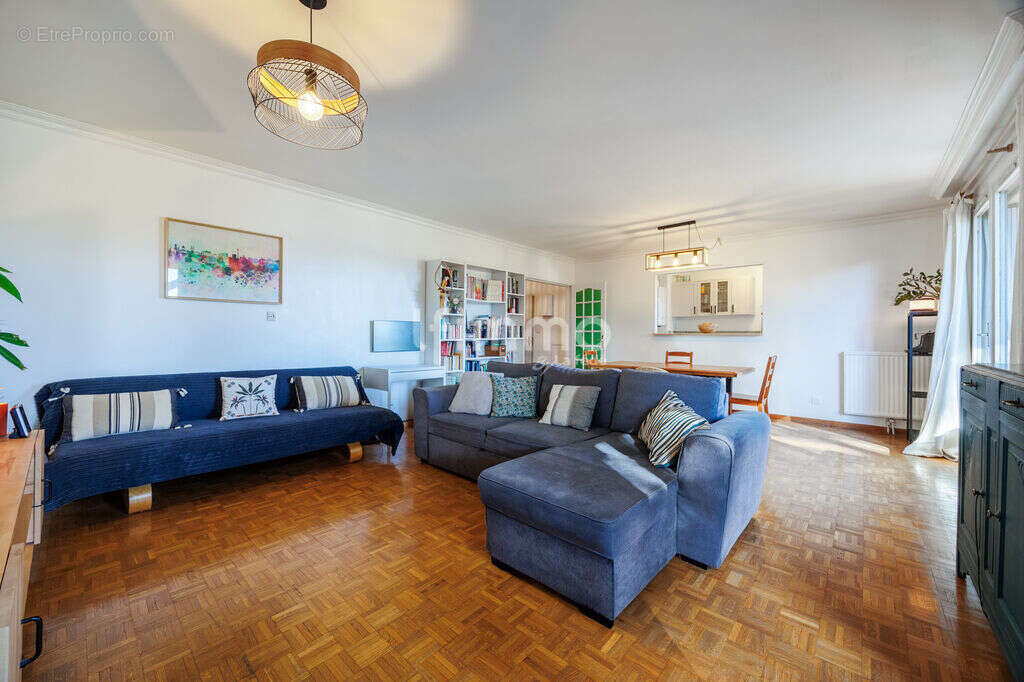 Appartement à MARSEILLE-12E