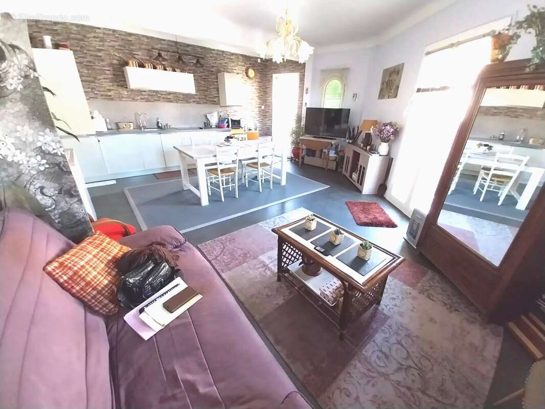 Appartement à MENTON