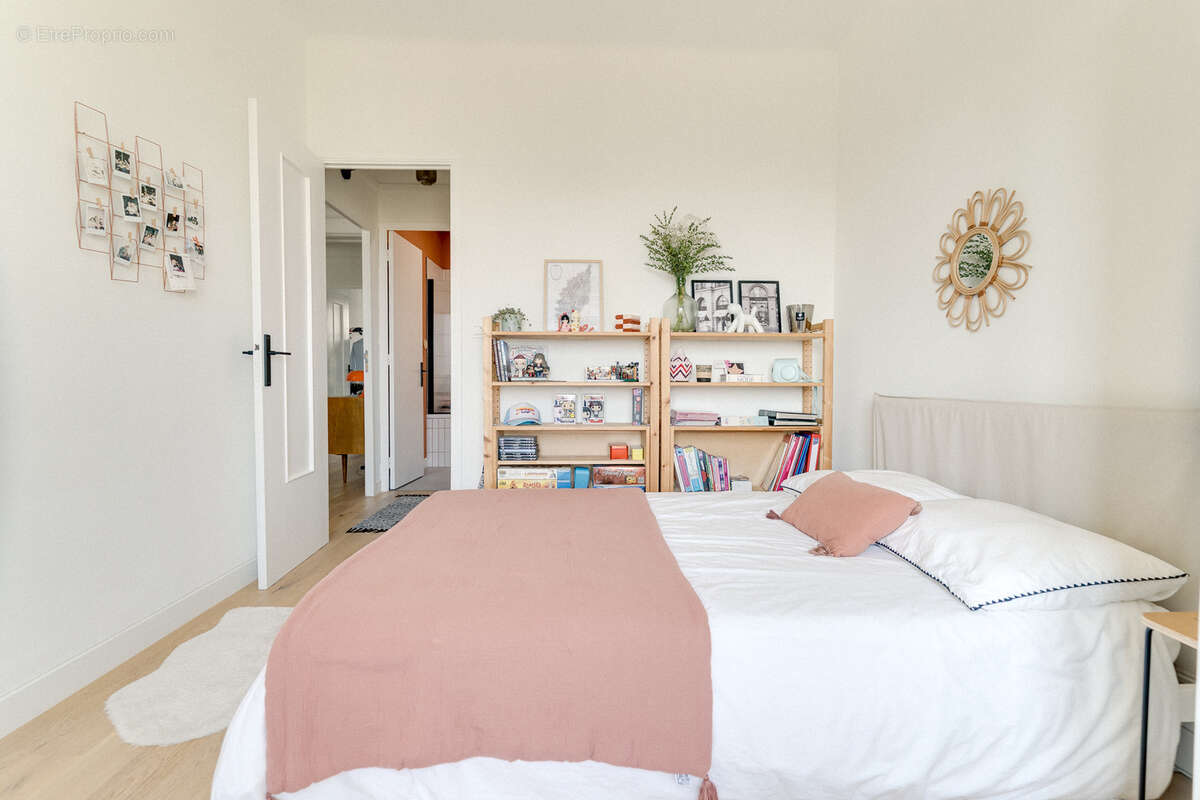 Appartement à MARSEILLE-6E