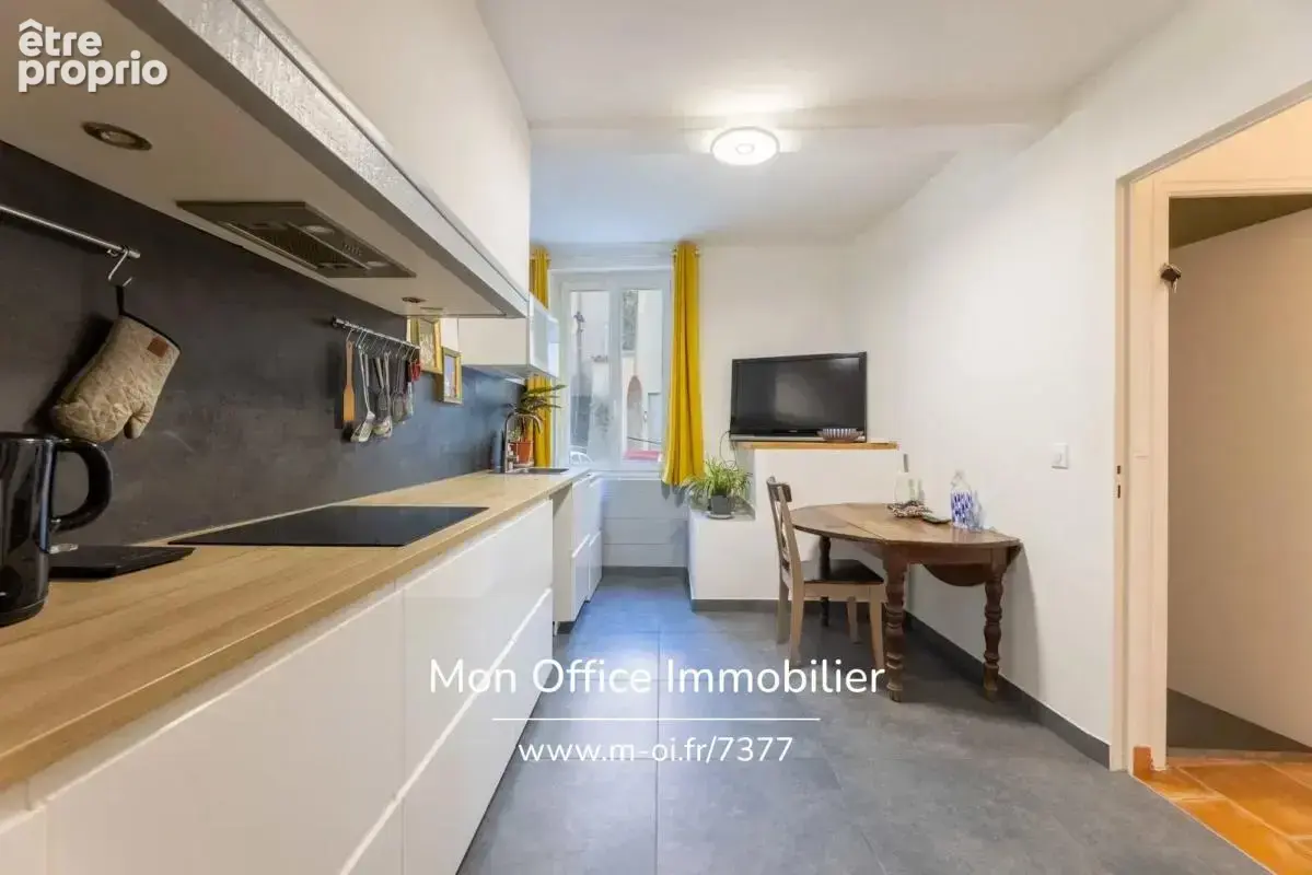 Référence : 7377-SJO - Appartement rénové 88m2 à Rians (83560): 2 chambres, 2 caves de 85m2, calme - photo 9