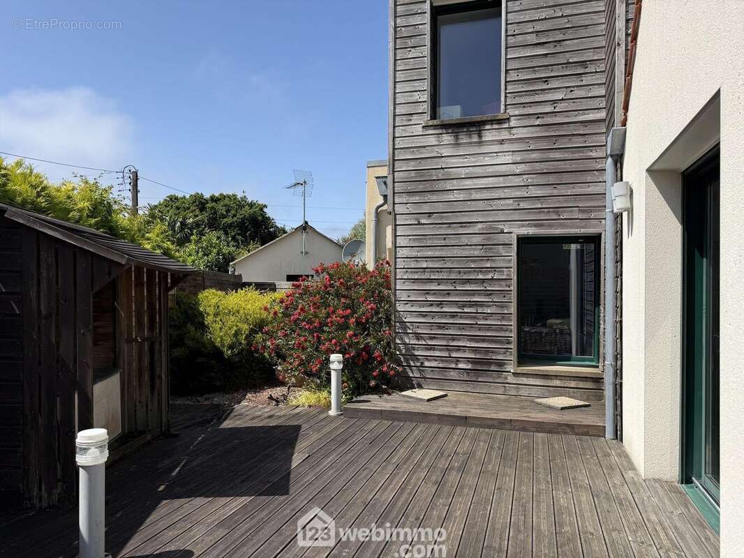Maison 167 m² à Ploubezre  - photo 5