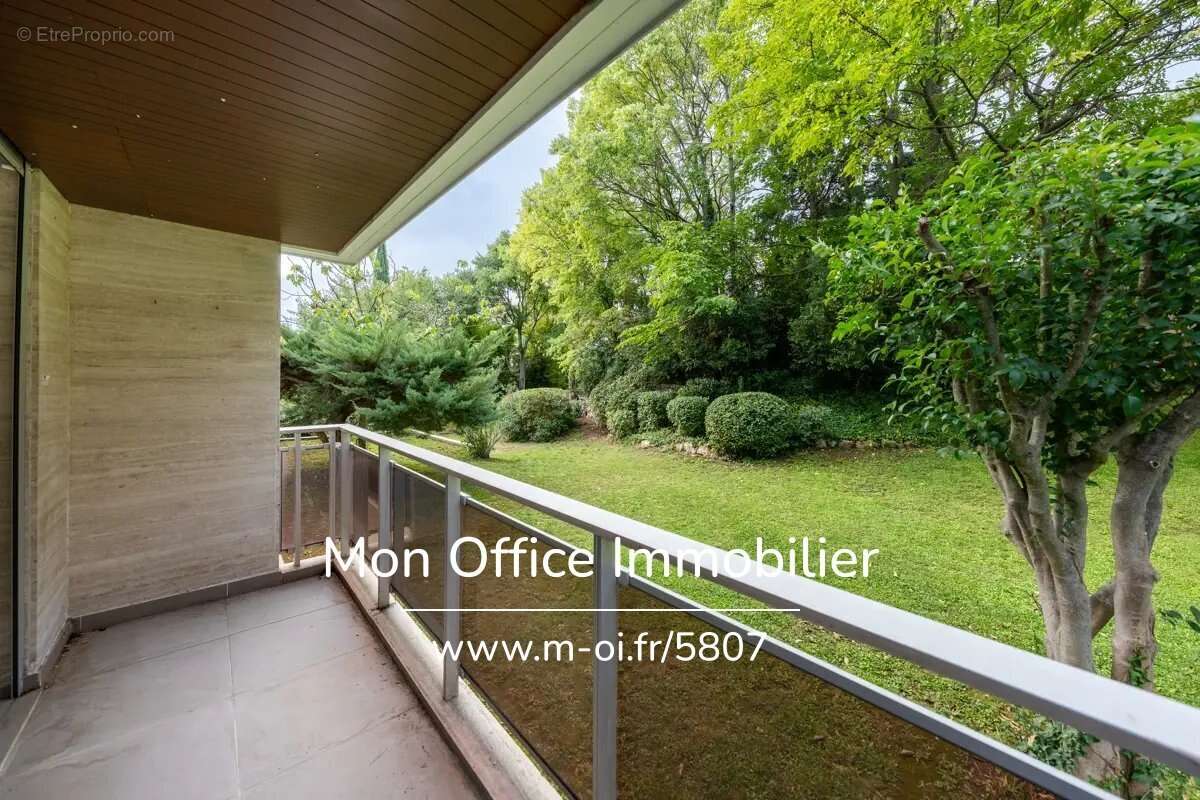 Appartement à AIX-EN-PROVENCE