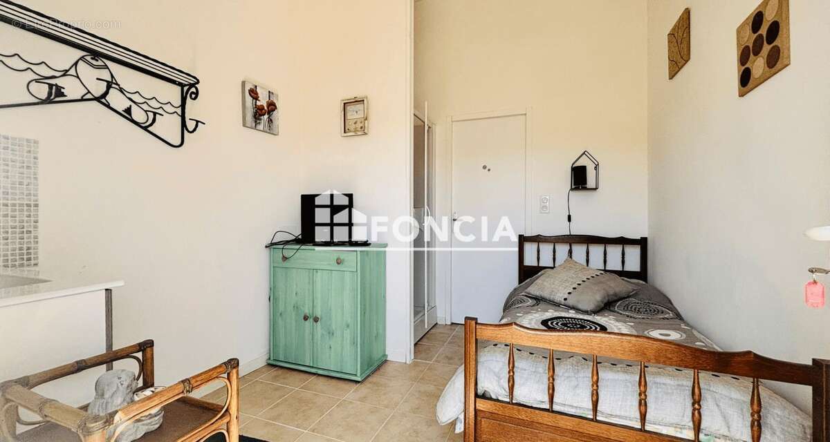 A fouras, pavillon de plain-pieds dans un quartier calme - photo 7