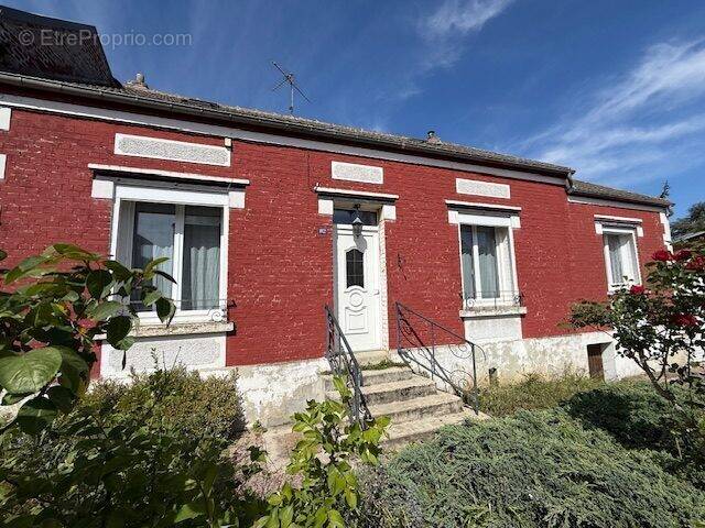 Maison à CHARMES