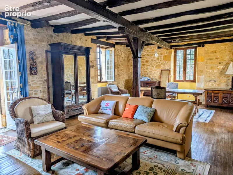 Maison ancienne de caractère, 3 chambres, grand séjour de 60 m², grangette, garage, vue campagne à Saint-Pompont, Périgord Noir - photo 3