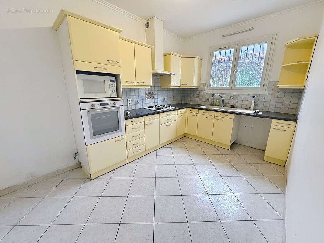 Maison à SEPTEMES-LES-VALLONS