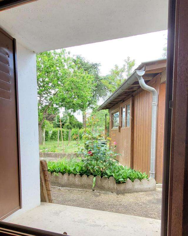 Maison en centre de village avec jardin - photo 18