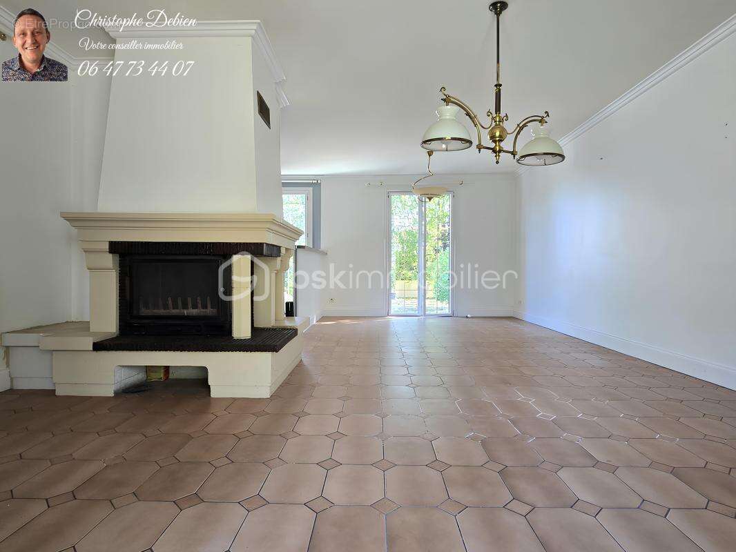 Maison à SAINT-GEORGES-DE-MONTAIGU