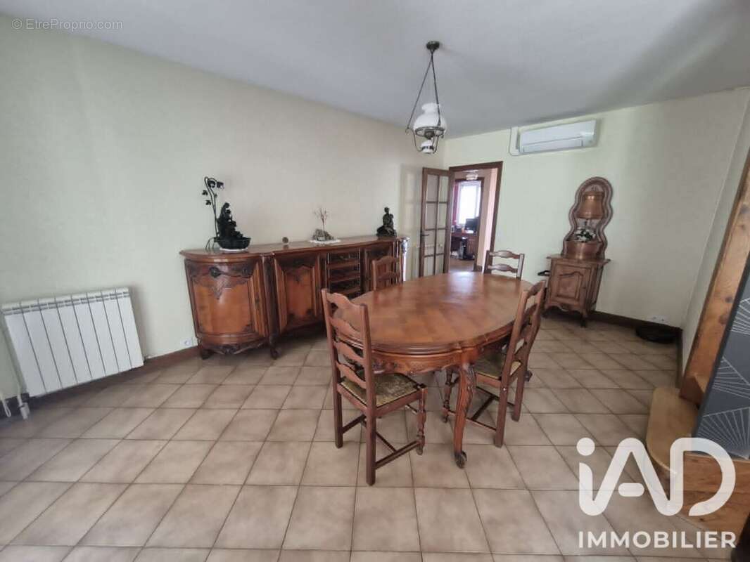 Maison 93 m² à Aussillon  - photo 4