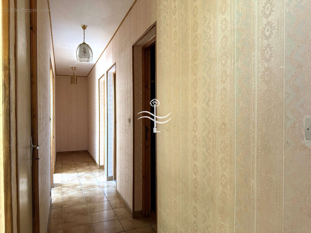 Maison à PETIVILLE