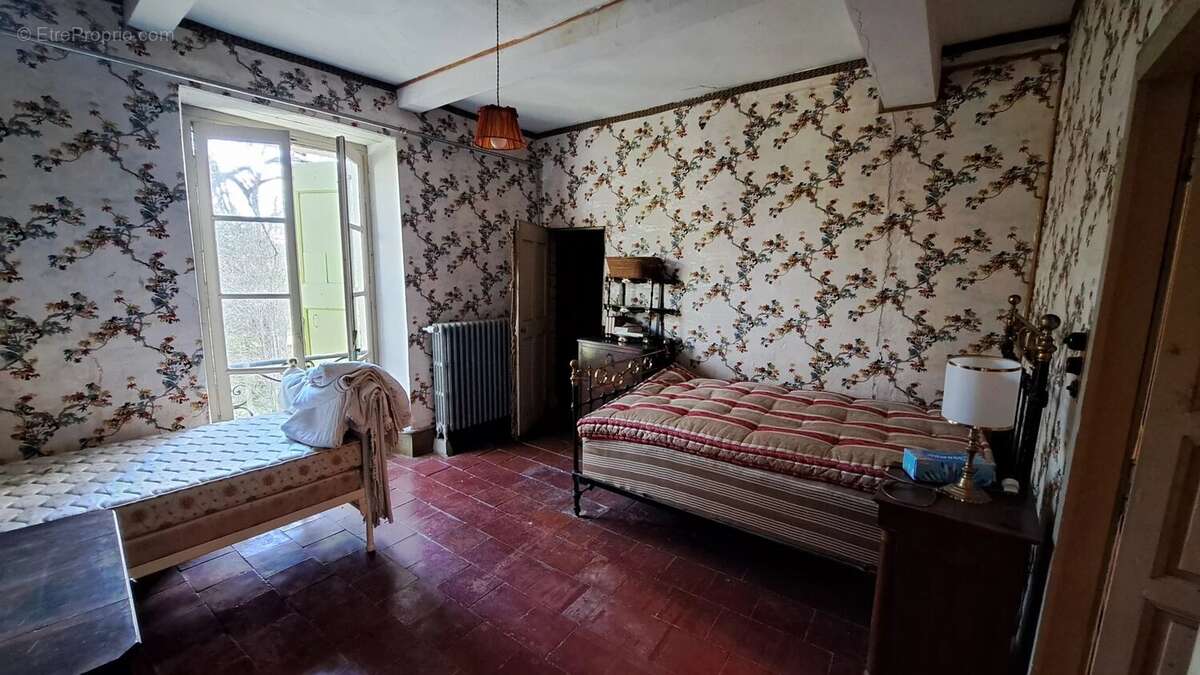 Maison à LABOUTARIE