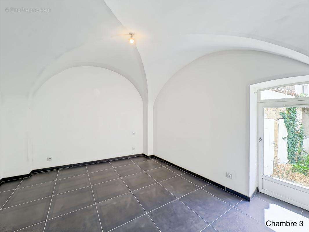Appartement À Vendre - photo 6