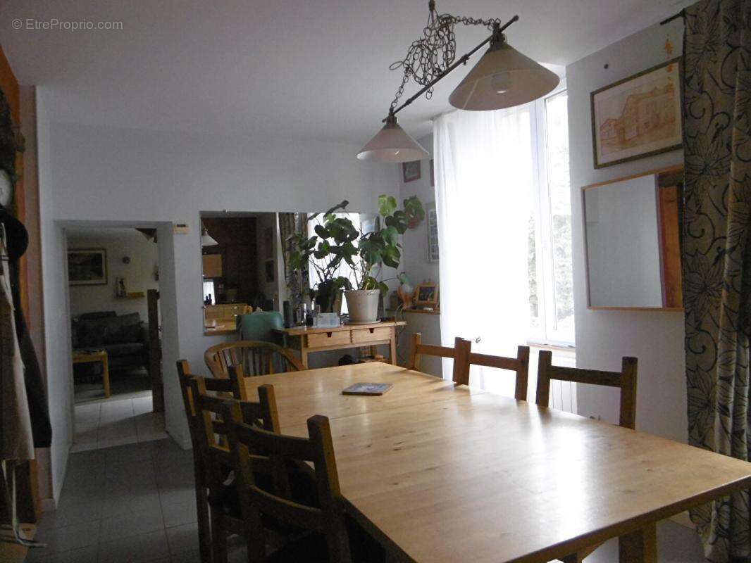 Maison à LANGON