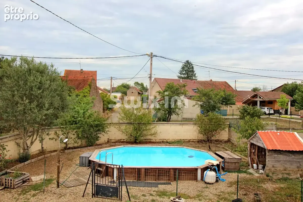 Grande maison familiale de 254 m² à Chaussin - photo 10