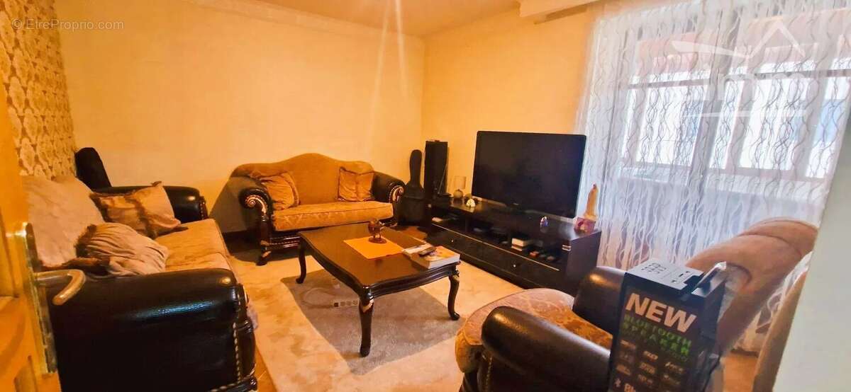 Appartement à LA TOUR-DU-PIN