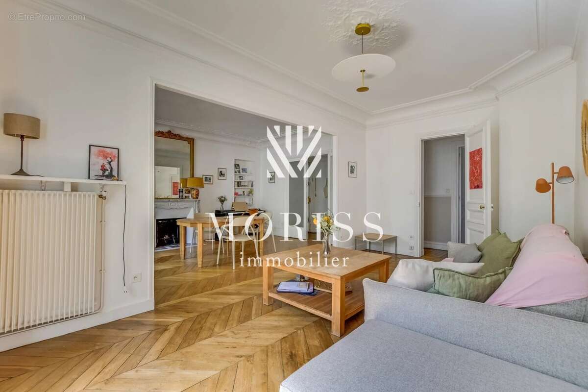 Appartement à PARIS-12E