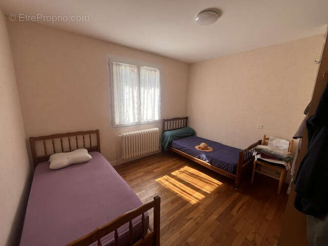 - maison t3 - terrain 3500m2 - photo 6