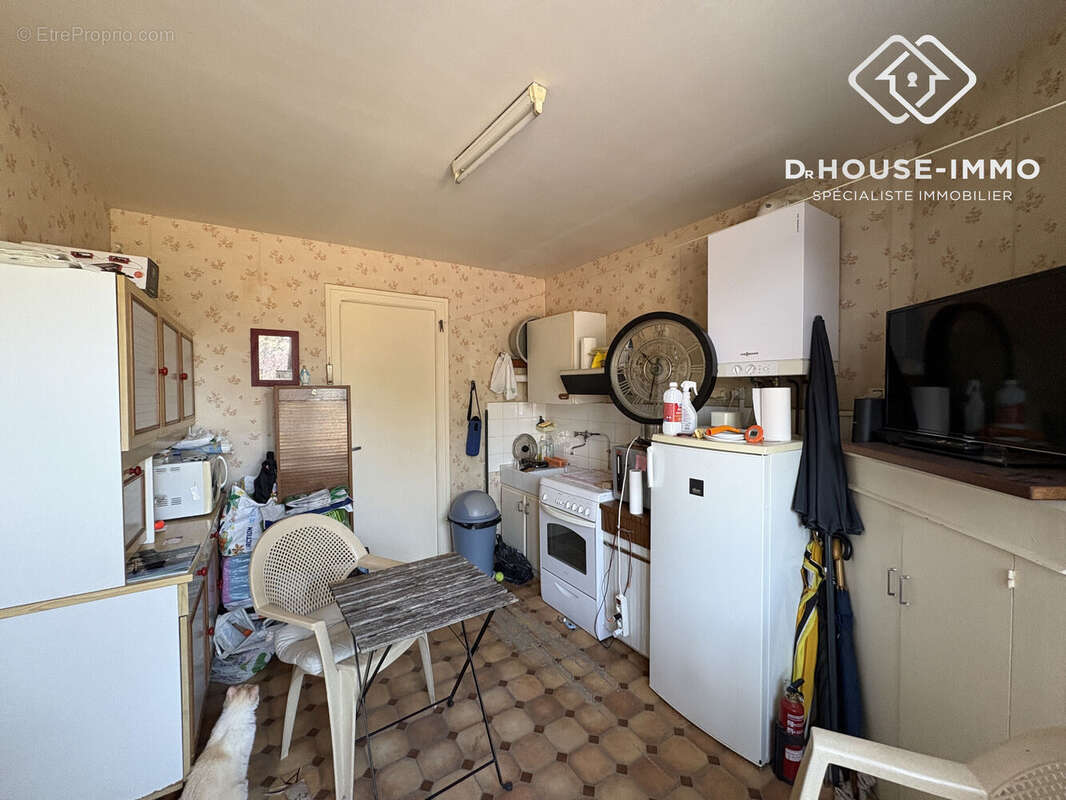 Maison 26 m² à Piegut-Pluviers  - photo 4