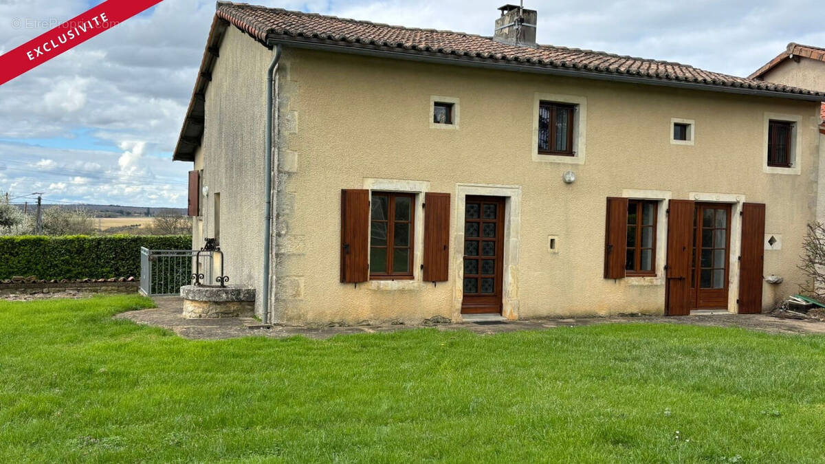 Maison à TAIZE-AIZIE