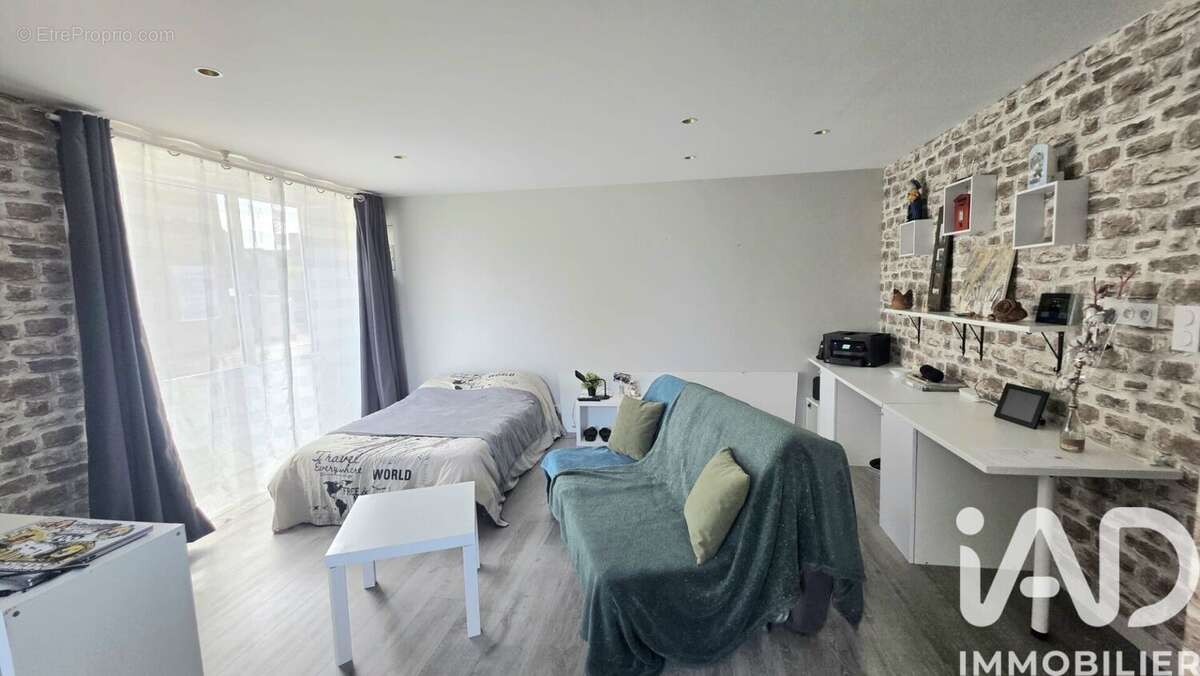 Photo 5