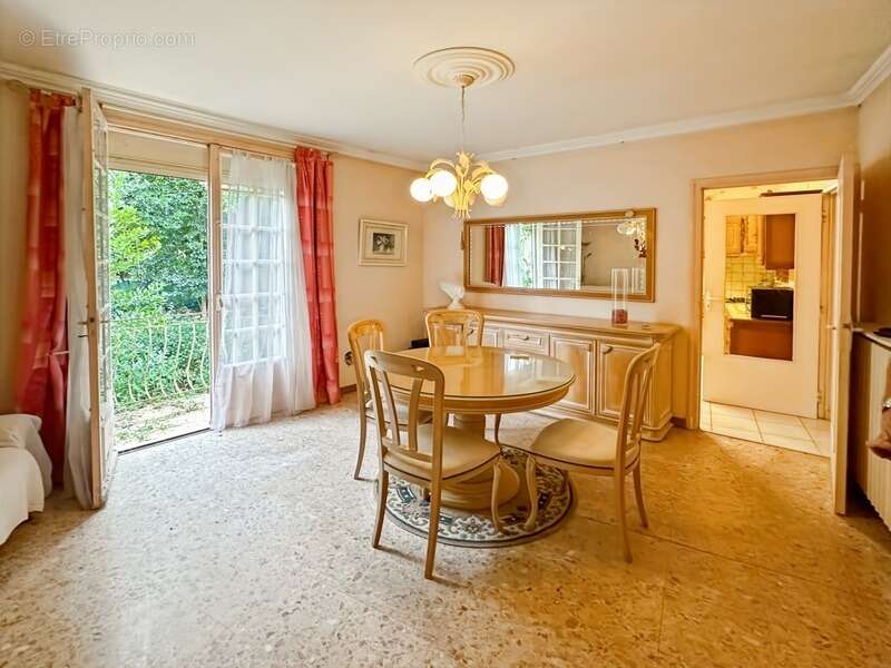 Maison à vendre 6 pièces EAUZE (32) - 140 m2 de surface habitable - Terrain 302 m2 - Possibilité de logements locatifs - photo 7
