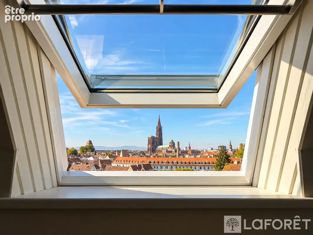 Dernier étage - logement refait à neuf - vue cathédrale - Krutenau - photo 7