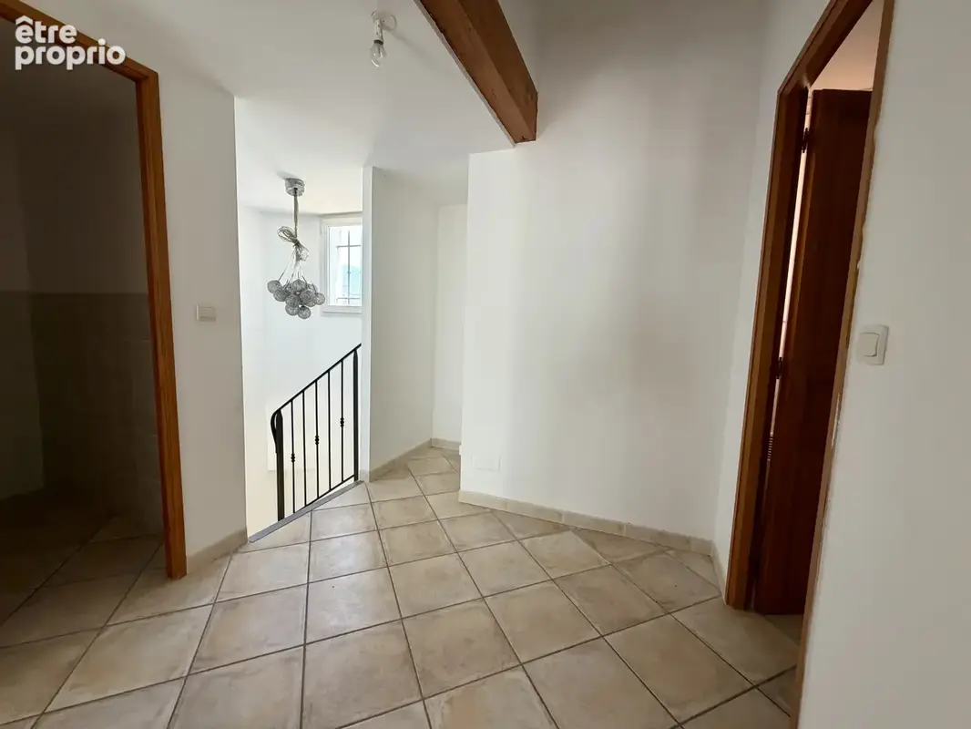 Toulon ouest Valbertrand Maison mitoyenne avec garage - photo 9