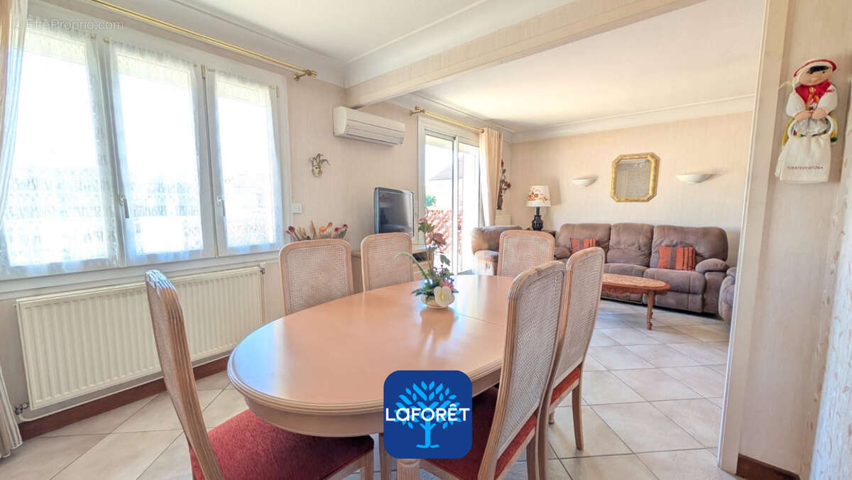 Maison à SAINT-PRIEST