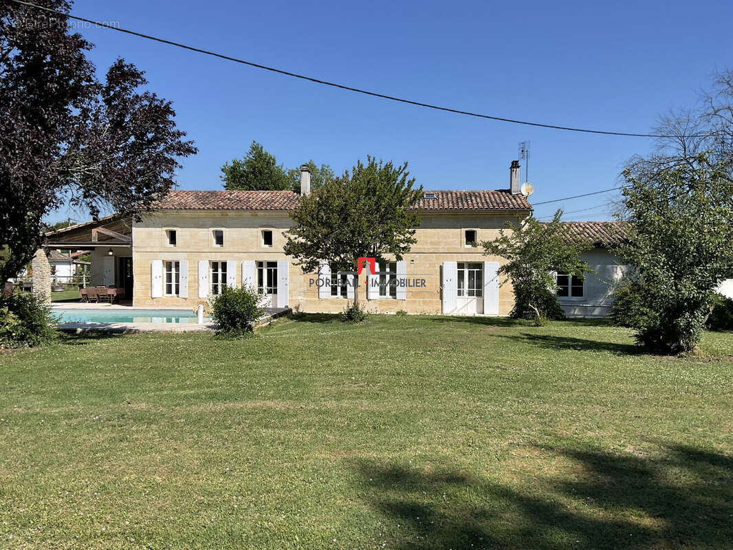 Maison à CEZAC